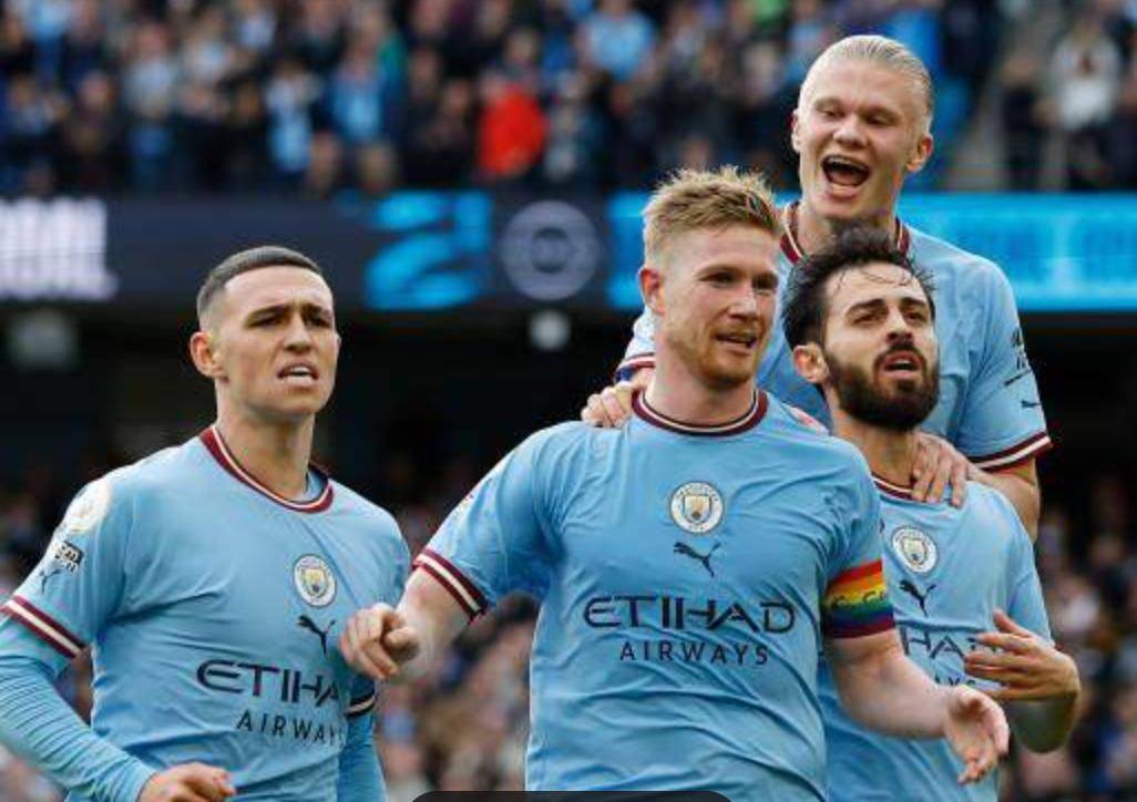 曼城力克英格兰，法比尼奥关键制胜