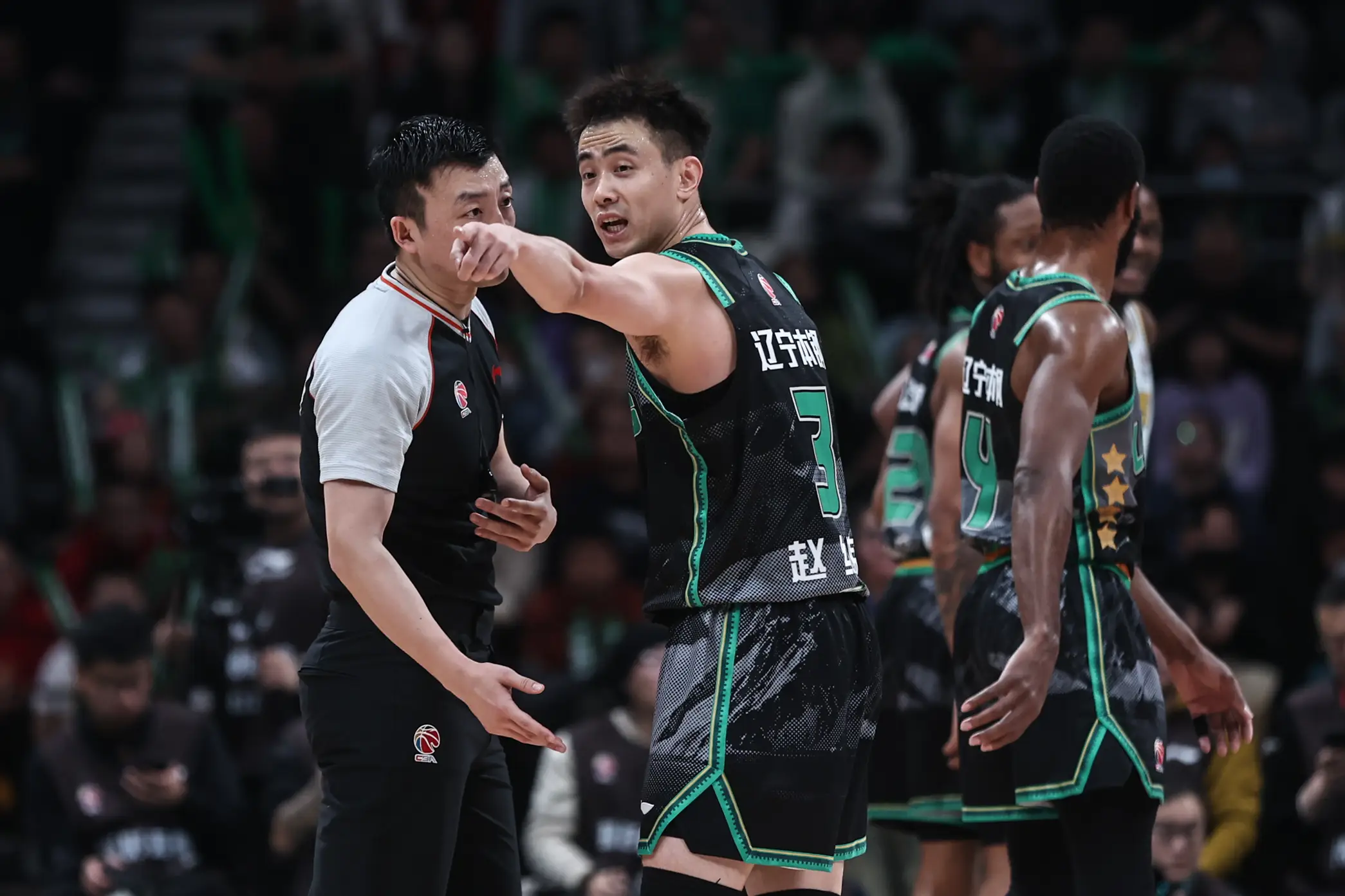 山西队绝杀广州队，赵继伟点燃赛场