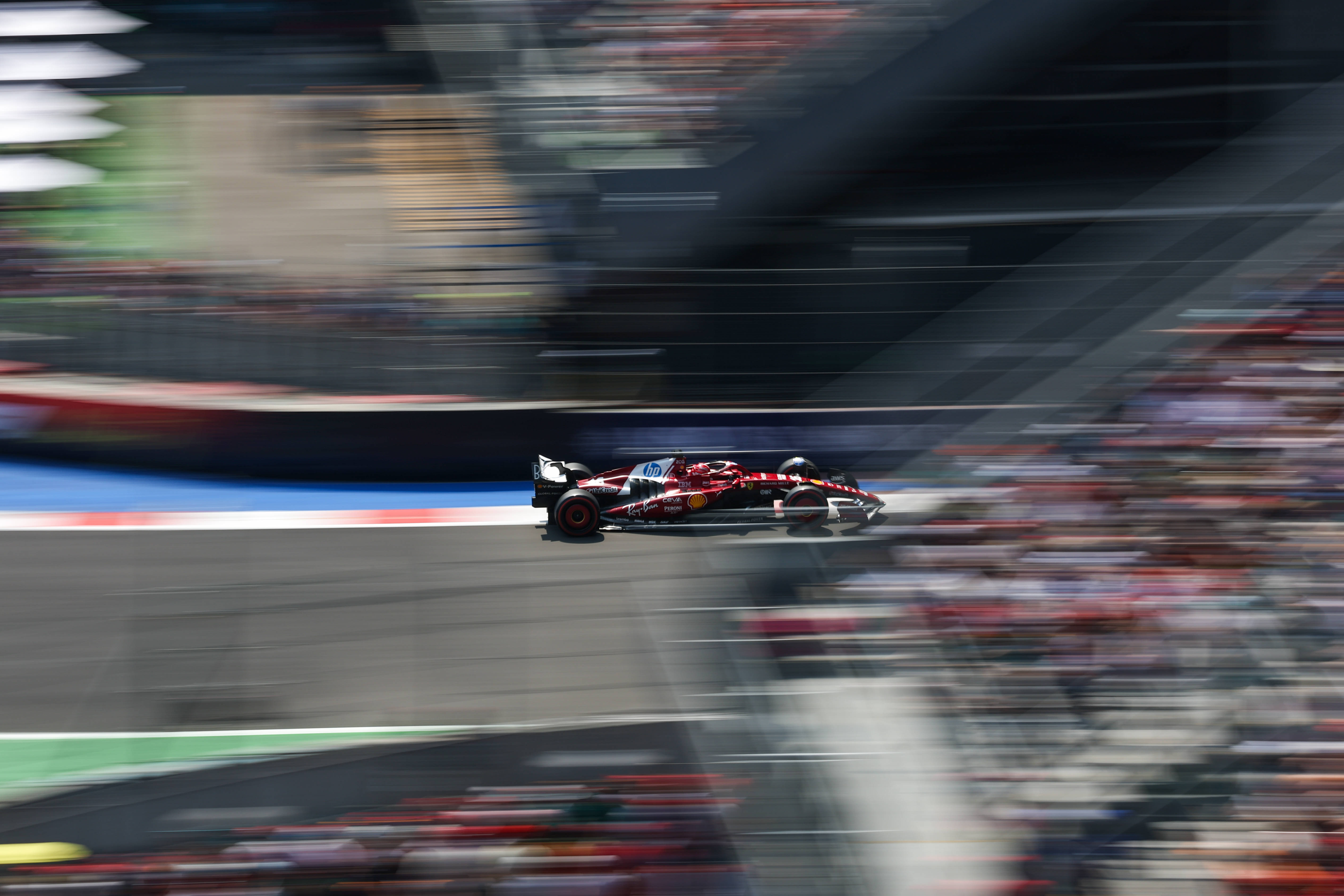 红牛二队轻取哈斯车队，勒克莱尔统治全场