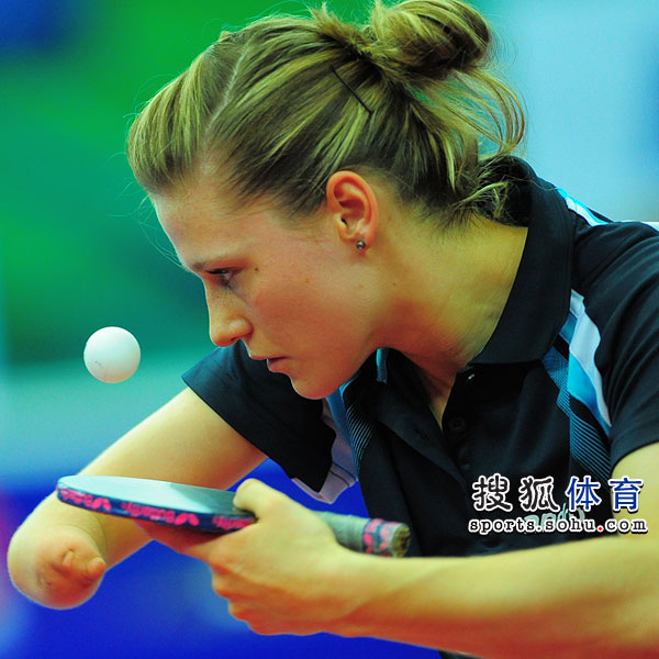 德国女足驰骋赛场，晋级决赛一役