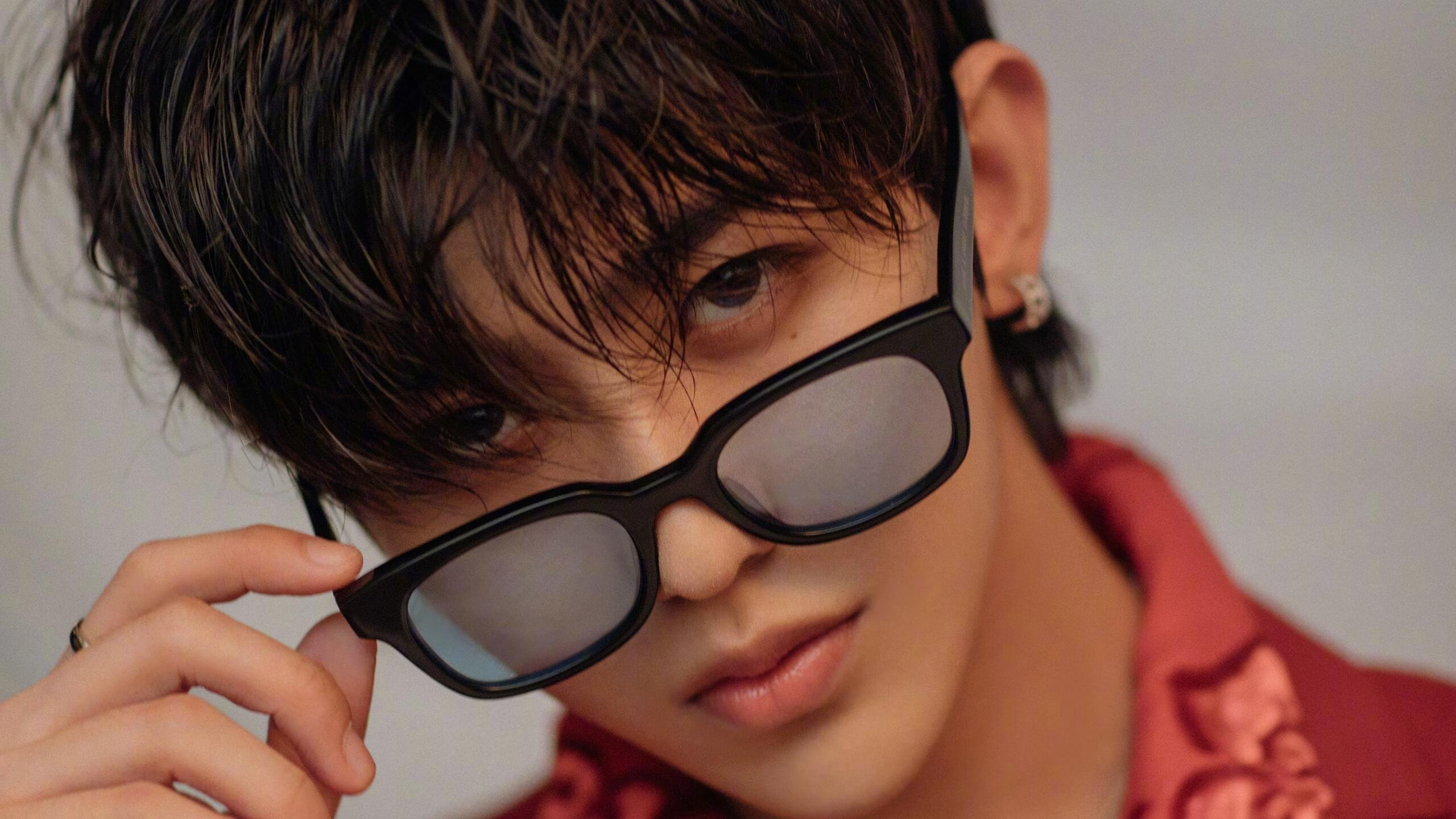 草地君王与钢铁意志，当兹维列夫在戴维斯杯的熔炉中淬炼温网传承